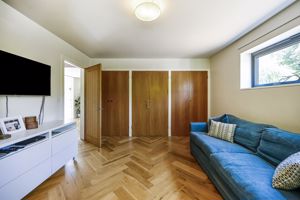 Photo 8- click for photo gallery